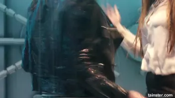 Hot ladies are getting soaking wet Screencap 62 on sinx.preview.netperv.com