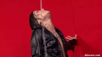 The Tank Screencap 63 on sinx.preview.netperv.com