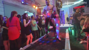 Party Hardcore Gone Crazy Vol. 27 Part 6 - Cam 3 Screencap 37 on sinx.preview.netperv.com
