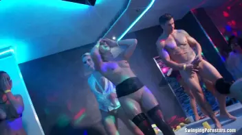 Wet and Wild Swingers Part 6 - Shower Cam Screencap 56 on sinx.preview.netperv.com