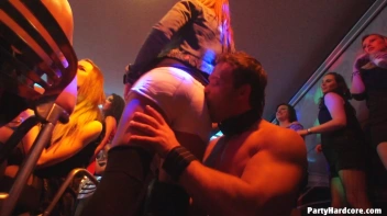 Party Hardcore Gone Crazy Vol. 9 Part 2 - Cam 2 Screencap 43 on sinx.preview.netperv.com