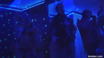 Spring Break Blow-Out Part 6 - Cam 4 Screencap 98 on sinx.preview.netperv.com