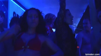 Spring Break Blow-Out Part 6 - Cam 4 Screencap 117 on sinx.preview.netperv.com