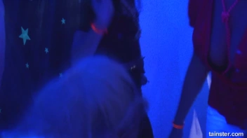 Spring Break Blow-Out Part 6 - Cam 4 Screencap 40 on sinx.preview.netperv.com