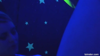 Spring Break Blow-Out Part 6 - Cam 4 Screencap 57 on sinx.preview.netperv.com