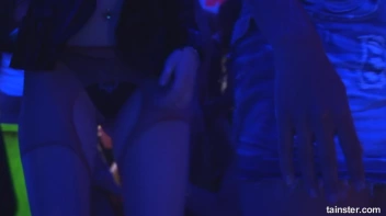 Spring Break Blow-Out Part 6 - Cam 4 Screencap 75 on sinx.preview.netperv.com