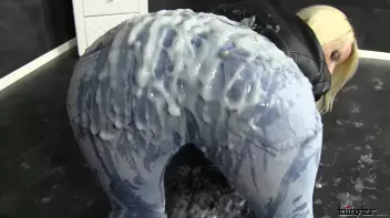 Slimy Smoke Break Screencap 30 on sinx.preview.netperv.com