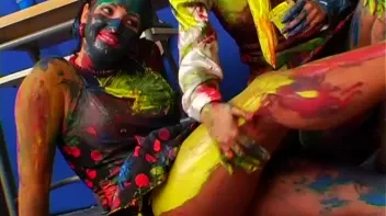 Painting Lesson Turns Messy Screencap 71 on sinx.preview.netperv.com