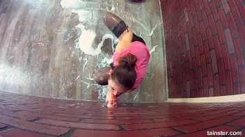 Jessica Bell knows her place Screencap 9 on sinx.preview.netperv.com