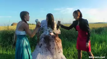 Jealousy Can Be A Messy Bitch Screencap 33 on sinx.preview.netperv.com