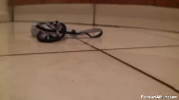 Pissy Kitchen Encounter Screencap 36 on sinx.preview.netperv.com