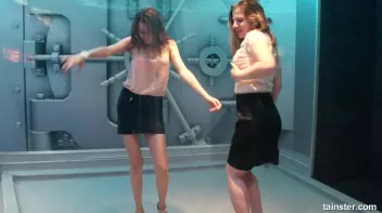 Spectacular wetlook dancing Screencap 25 on sinx.preview.netperv.com