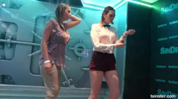 Spectacular wetlook dancing Screencap 74 on sinx.preview.netperv.com