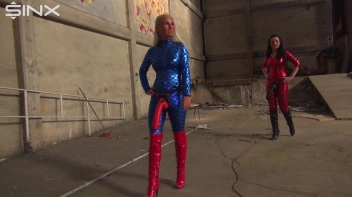 2 heiße Ladies mit 2 Mega Gummischwänzen Screencap 6 on sinx.preview.netperv.com