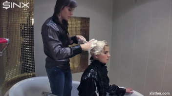 Blonde and brunette shampooing one another Screencap 7 on sinx.preview.netperv.com
