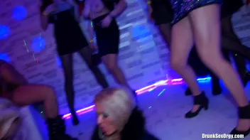 Holiday Hotties Part 4 - Cam 2 Screencap 94 on sinx.preview.netperv.com