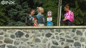 Catfighting Cuties Getting Wet And Messy Screencap 7 on sinx.preview.netperv.com