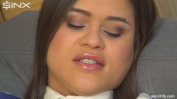 Licking Her Flavors Off Of His Fingers Screencap 31 on sinx.preview.netperv.com