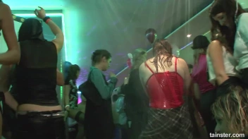 Welcome To The Mad House Part 6 - Cam 4 Screencap 108 on sinx.preview.netperv.com