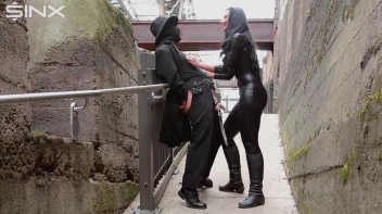 CBT und Nippelspiele im Freien Screencap 28 on sinx.preview.netperv.com