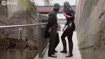 CBT und Nippelspiele im Freien Screencap 39 on sinx.preview.netperv.com