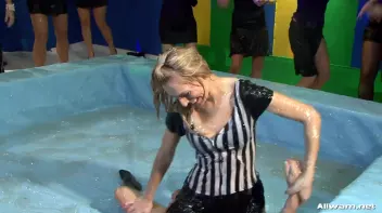 Hair Pulling, Gel Covered Catfighters! Screencap 30 on sinx.preview.netperv.com