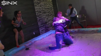 Mud Wrestling Doubles Competition Screencap 30 on sinx.preview.netperv.com