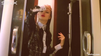 Coy Cuties Sexy Sudsy Shower Screencap 35 on sinx.preview.netperv.com