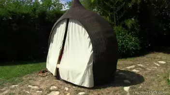 Walking Into Cutie Pie Paradise Screencap 1 on sinx.preview.netperv.com