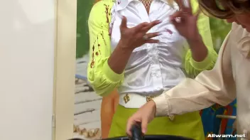 WaM Salon Treatment Screencap 20 on sinx.preview.netperv.com