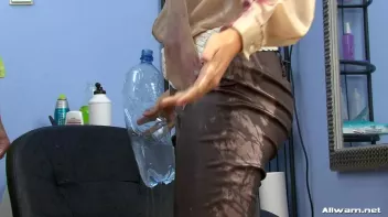 WaM Salon Treatment Screencap 50 on sinx.preview.netperv.com