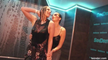 Steam it Up With The Wetlook Wonders! Screencap 12 on sinx.preview.netperv.com