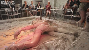 Muddy Wrestling Special: 2 Amateur Battles - Audience vs. Audience Screencap 18 on sinx.preview.netperv.com