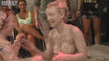 Muddy Wrestling Special: 2 Amateur Battles - Audience vs. Audience Screencap 57 on sinx.preview.netperv.com