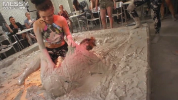 Muddy Wrestling Special: 2 Amateur Battles - Audience vs. Audience Screencap 6 on sinx.preview.netperv.com