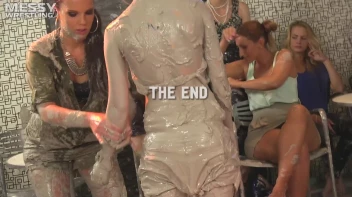 Muddy Wrestling Special: 2 Amateur Battles - Audience vs. Audience Screencap 83 on sinx.preview.netperv.com