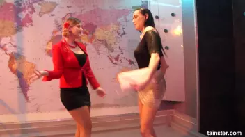 Shaking It In A Wetlook Storm! Screencap 4 on sinx.preview.netperv.com