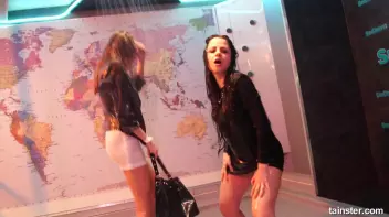 Shaking It In A Wetlook Storm! Screencap 62 on sinx.preview.netperv.com