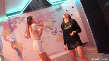 Shaking It In A Wetlook Storm! Screencap 67 on sinx.preview.netperv.com