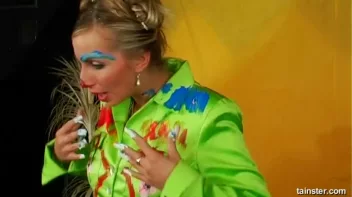 Finger Painting Fashion Craze Screencap 26 on sinx.preview.netperv.com