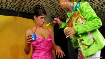 Finger Painting Fashion Craze Screencap 49 on sinx.preview.netperv.com