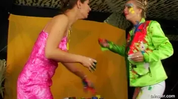 Finger Painting Fashion Craze Screencap 53 on sinx.preview.netperv.com