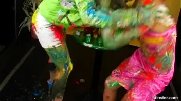 Finger Painting Fashion Craze Screencap 70 on sinx.preview.netperv.com