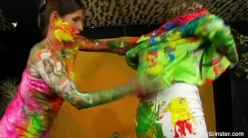 Finger Painting Fashion Craze Screencap 71 on sinx.preview.netperv.com