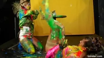 Finger Painting Fashion Craze Screencap 77 on sinx.preview.netperv.com