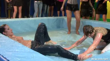 Gel Wrestling Hotties Screencap 80 on sinx.preview.netperv.com