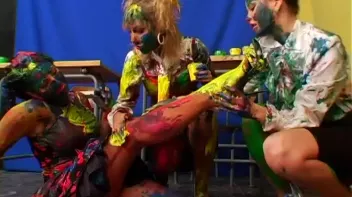 Painting Lesson Turns Messy Screencap 70 on sinx.preview.netperv.com