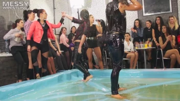 Messy Wrestling: Dirty Up Some Denim And Rip Shirts Through To The Tits! Screencap 26 on sinx.preview.netperv.com