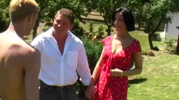 Gardener Gets The MMF Action Going Screencap 8 on sinx.preview.netperv.com