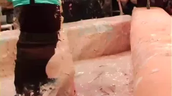 Struggling in the Mud Screencap 10 on sinx.preview.netperv.com